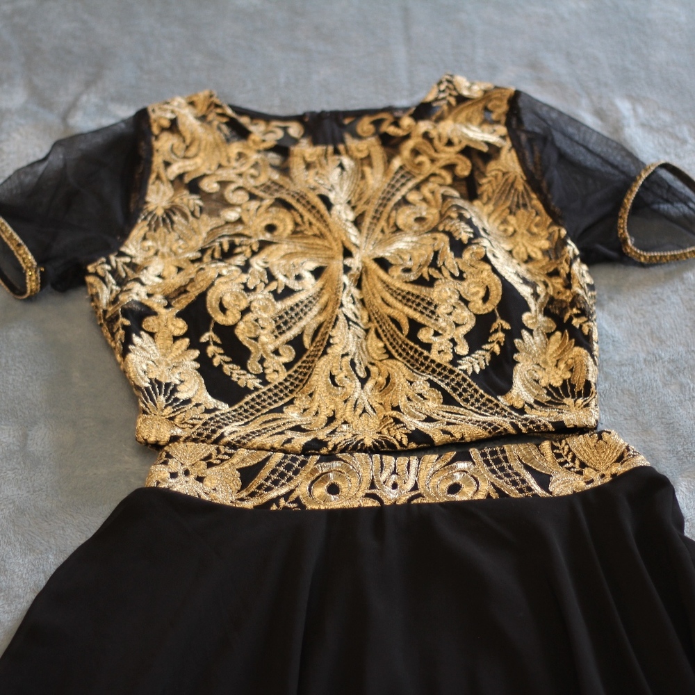 Two Piece Prom Dress - Picture 3 of 8